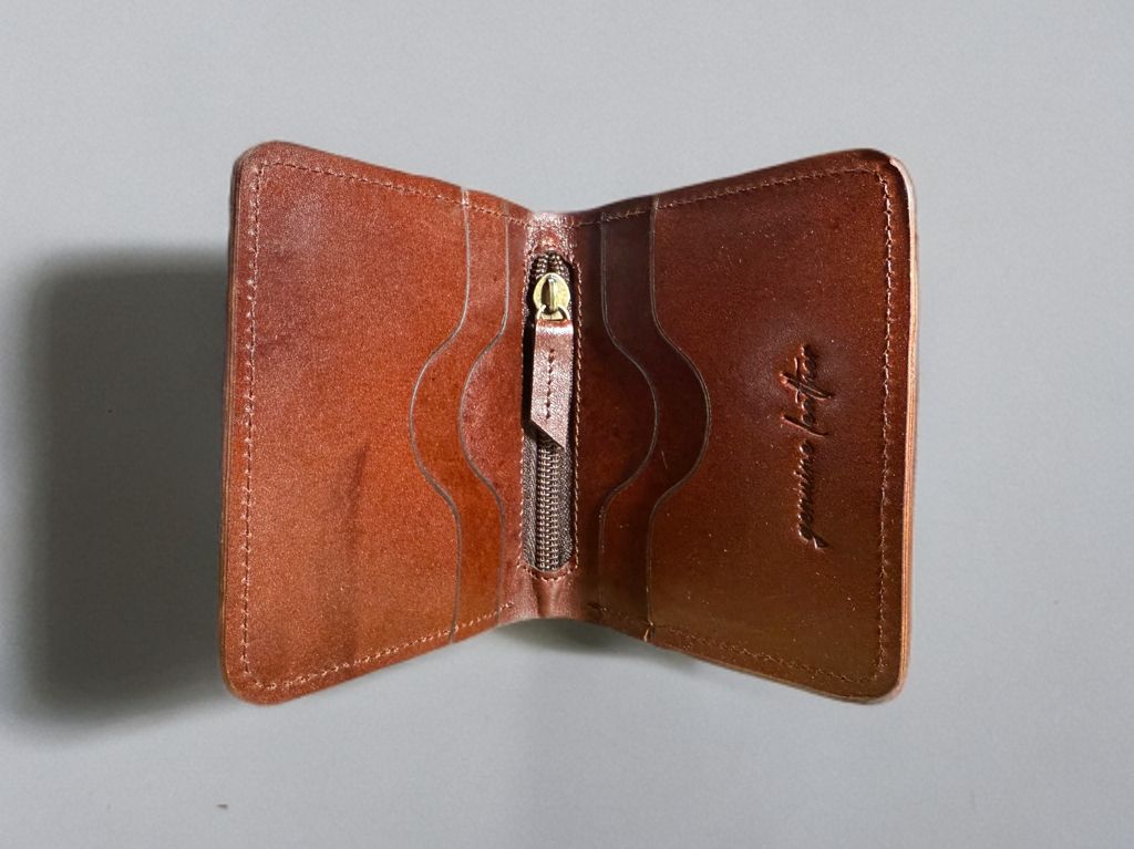 Cartera Signature Zipper